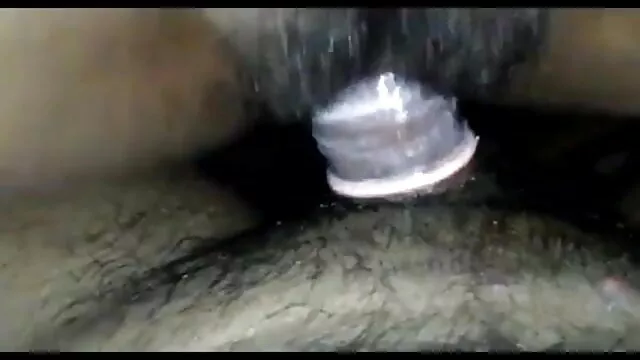 ধাক্কা মারা, শ্যামাঙ্গিণী বাংলা দেশি sex video