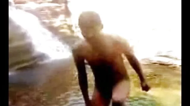 বড় www xnxx বাংলা সুন্দরী মহিলা