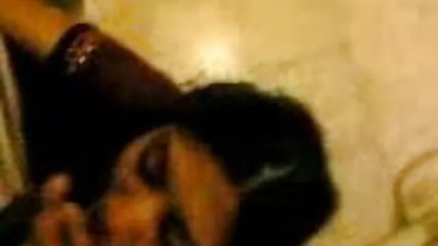 বাঁড়ার বাংলা নাইকা xxx রস খাবার