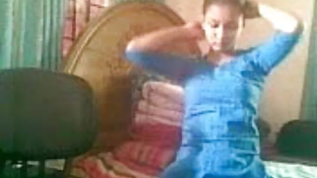 বিছানায় বাংলা video sex যান