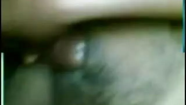 গার্লফ্রেন্ডও তার কাছে ছিল. বাংলা মাহি xxx
