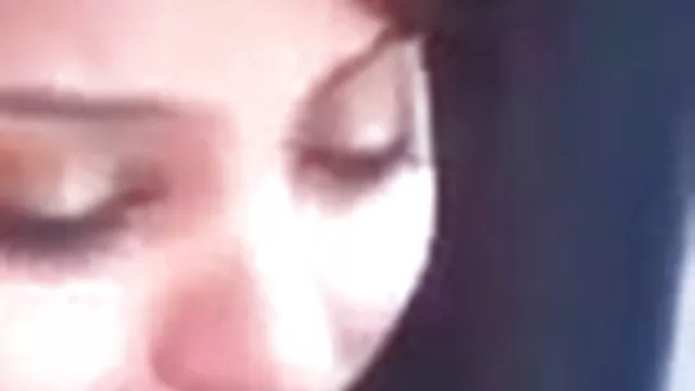 তার স্ত্রী তার xnx বাংলা প্রেমিকের সাথে পুড়িয়ে ফেলা হয়েছিল