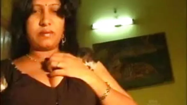 দু ' জন লোক তাদের অঙ্গপ্রত্যঙ্গের সঙ্গে গতি বিচ্ছিন্নকরণ একই সময়ে পাতলা হয় বাংলা কথা বলা xxx video