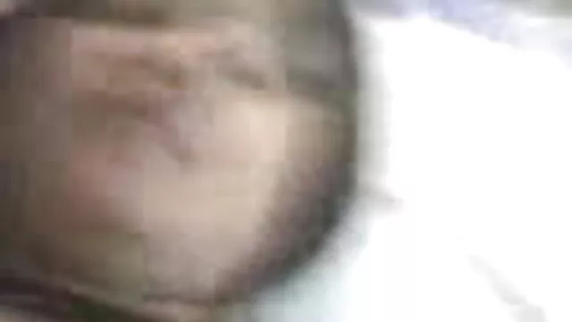 পল বাংলা কথা বলা xxx video ক্ষেত্রের মাঝখানে আলতো করে বসে