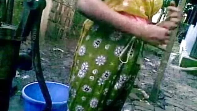 লাতিনা, মুখের ভিতরের, বাঁড়ার রস খাবার xnxxcom বাংলা