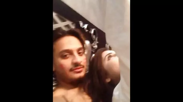 মুখের বাংলা movie xxx মধ্যে পেট