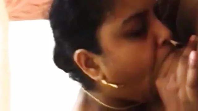 বেডরুমে প্রবেশ বাংলা xxx video 2018 যারা মানুষের সাথে ট্রেন