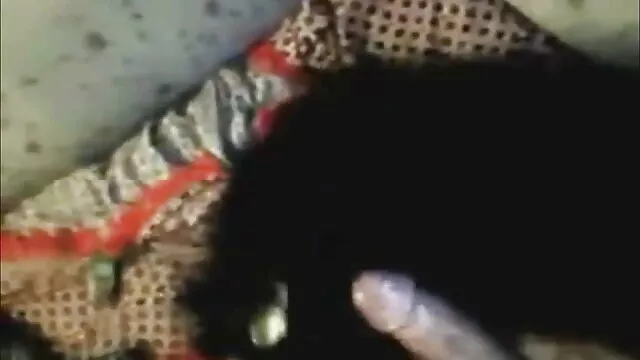 অক্লান্ত দুধের বোঁটা বাংলা নায়িকা xxx