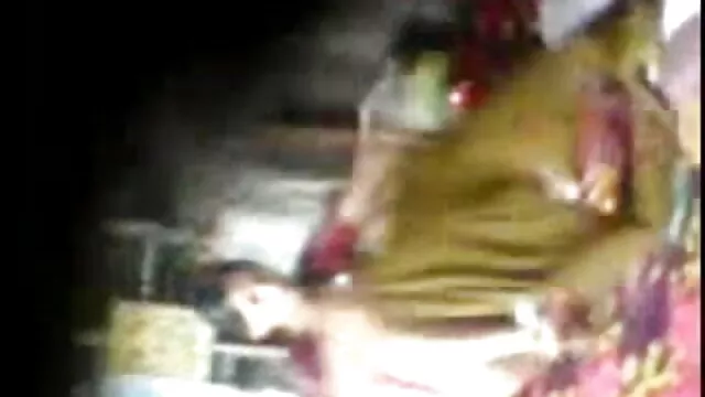 স্বামী বাংলাদেশি xnx ও স্ত্রী,