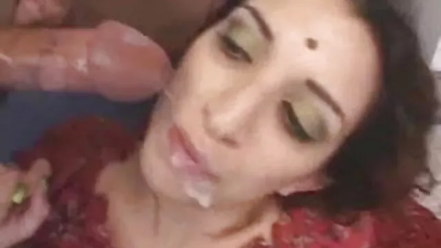 মেয়ে বাংলা চেকচ ভিডিও সমকামী, স্বর্ণকেশী