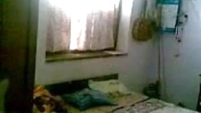 রিসেপশনের বাংলা xnx পরিচালক একটি নবজাতক রোপণ