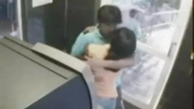 নবযুবতী বাংলা নতুন sex একটা বড় বাথরুম লাগছিলো