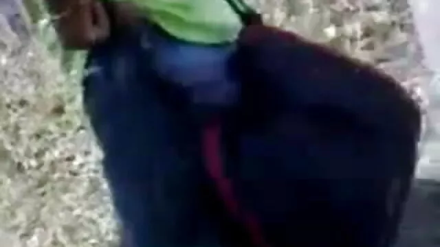 জিহ্বা নীল আলো সঙ্গে উদ্ভাসিত হয় www xxx video বাংলা