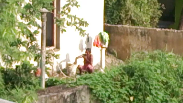 আমি ক্যামেরার সামনে ঘড়ি আছে আমার প্রেমিক উত্সাহিত বাংলা চোদা চুদি xxx পরিচালিত